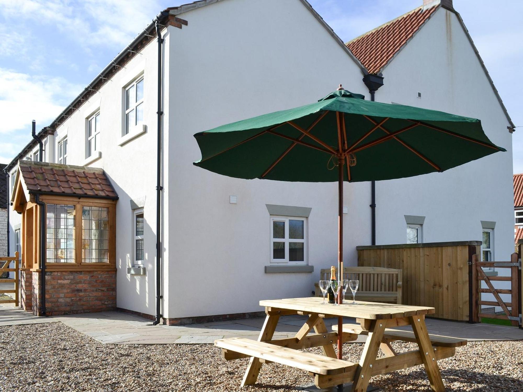 Park Farm Cottage Folkton ภายนอก รูปภาพ